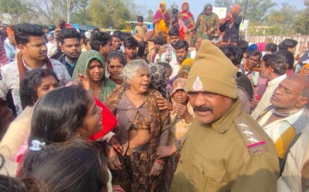 भदौरा के जंगल में मिली अधेड़ की सिर कटी लाश: मृतक के शव को ले जाने एंबुलेंस नहीं दे पाया प्रशासन, सीबीआई जांच की मांग लेकर परिजनों ने किया चक्काजाम