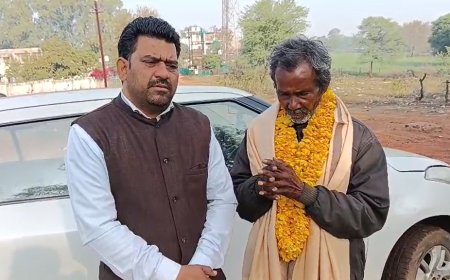 अपनों से बिछड़े नेपाली बुजुर्ग के लिए देवदूत बने समाजसेवी  , दूतावास की मदद से सकुशल भेजा वतन