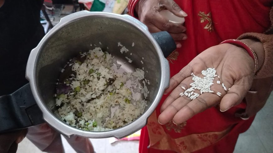 राशन माफिया का खौफनाक खेल  : अब गरीबों की थाली में 'प्लास्टिक' का जहर ; कालाबाजारी के बाद अब मिलावट के बड़े घोटाले की आशंका