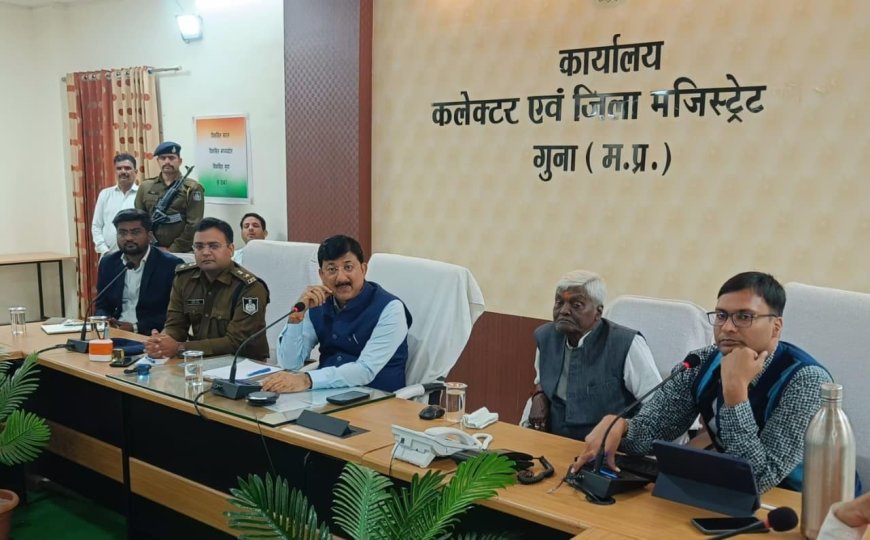 शांति समिति की बैठक में गूंजा डीजे और जर्जर सड़कों का मुद्दा  विधायक पन्नालाल ने जताई कड़ी आपत्ति