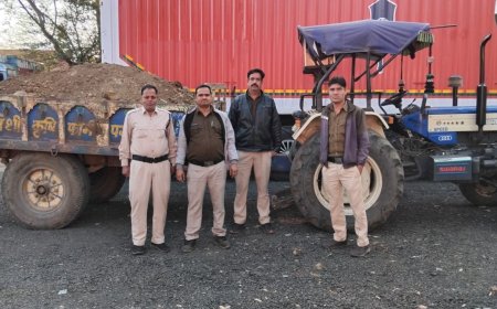 दो ट्रैक्टर-ट्रॉली जब्त, रुठियाई और गुना क्षेत्र में कार्रवाई