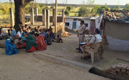 गुना पुलिस की पहल !  सिंघाडी, विनायकखेडी और एकलव्य स्कूल में लगाए जन चेतना शिविर