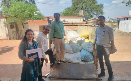 राशन कालाबाजारी पर प्रशासन का डंडा, आरोन में 13 क्विंटल चावल जब्त