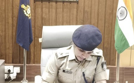 नवागत पुलिस कप्तान गुना हितिका वासल ने किया पदभार ग्रहण