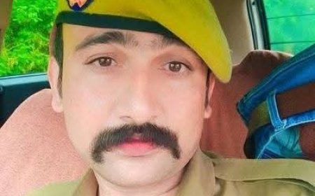 ललितपुर में हेड कांस्टेबल जितेंद्र यादव बर्खास्त, भ्रष्टाचार से लेकर ब्लैकमेलिंग तक के आरोप; कप्तान पर लगाया दुश्मनी का आरोप