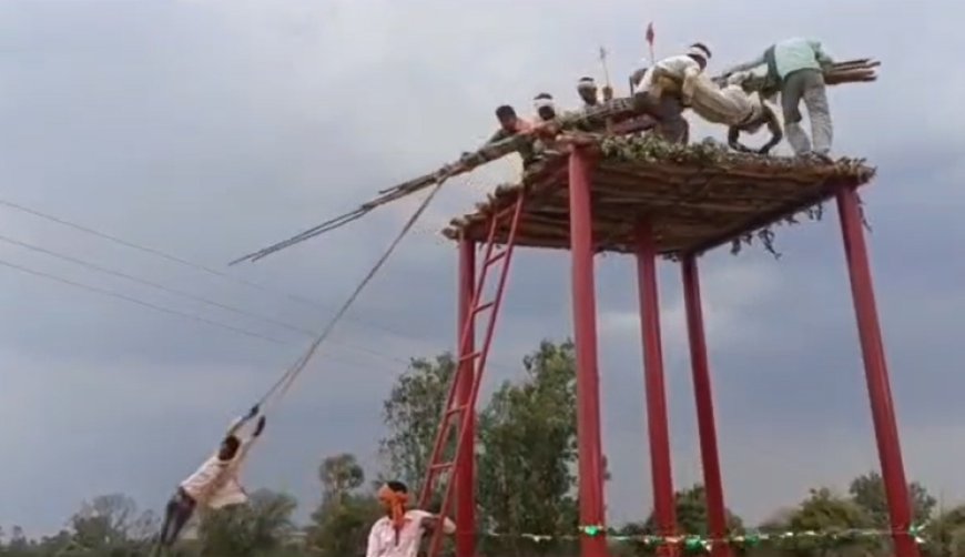 बमोरी के आदिवासी पटेलिया समाज ने श्रद्धा के साथ पूजे 'लक्कड़ देवता'