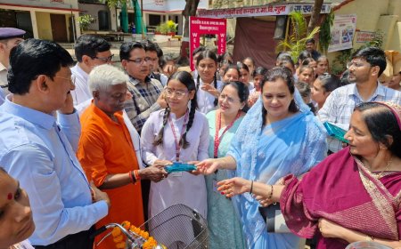 साइकिलों पर सवार होकर उड़ान भरेंगी एमएलबी की लाडलियां