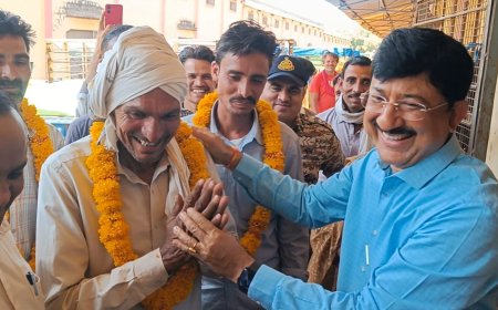 गुना में समर्थन मूल्य पर खरीदी हुई शुरु, कलेक्टर ने किसान को पहनाई माला