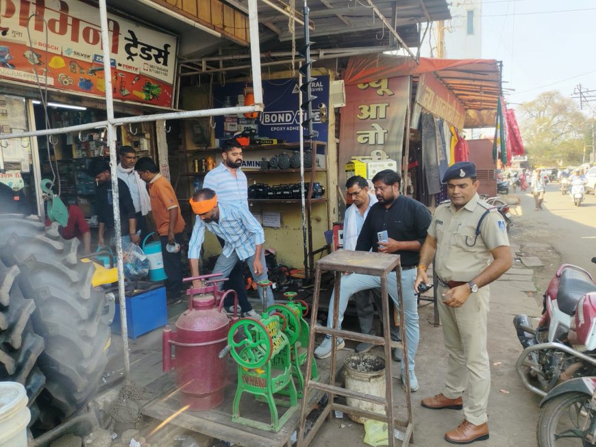 अतिक्रमण पर प्रशासन का  प्रहार