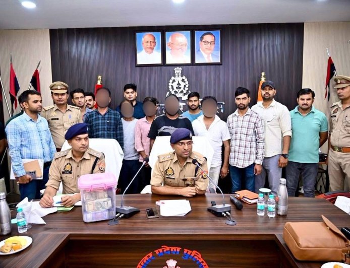 ललितपुर में अवैध शराब फैक्ट्री का भंडाफोड़, 5 अंतरराज्यीय आरोपी गिरफ्तार