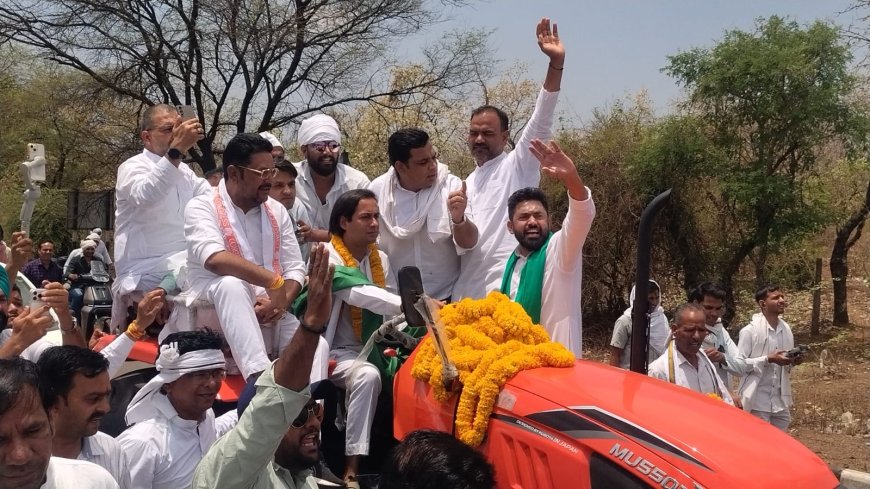 गुना में किसानों के समर्थन में कांग्रेस का चक्काजाम, जयवर्धन बोले- सरकार किसानों के घाव पर नमक छिड़क रही