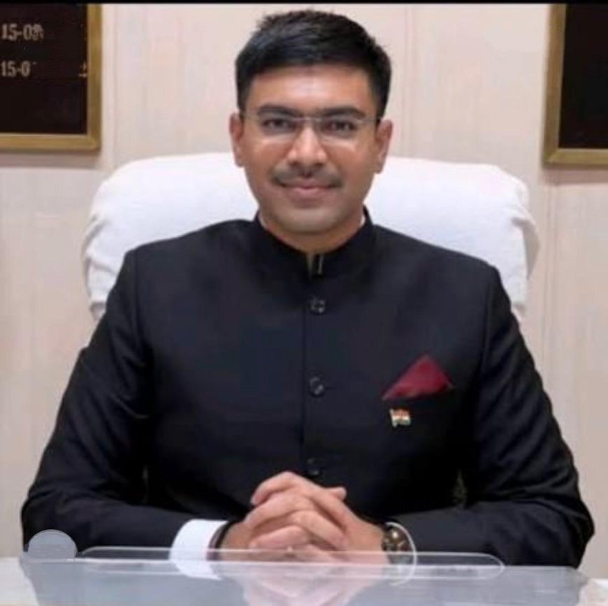 डीएम मनीष बंसल का बड़ा फैसला, सुबह 10 से 12 बजे तक अफसर रहेंगे ऑनलाइन