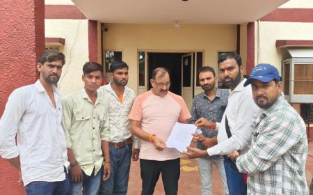 तेज रफ्तार बस ने गाय को टक्कर मारी, 300 मीटर तक घसीटा
