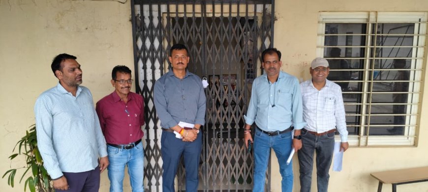 तीन कोचिंग संस्थान सील, भगोड़े साबित हुए अफसर बनाने का दावा करने वाले कोचिंग माफिया!