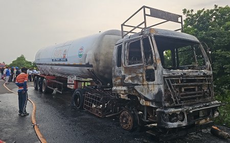 एनएच-46 पर गेल के एलपीजी टैंकर में लगी भीषण आग