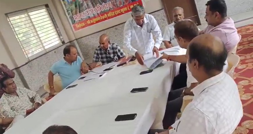 सिसौदिया बने रहेंगे टेकरी ट्रस्ट संरक्षक, हफ्ते में एक बार खुलेगी दानपेटी